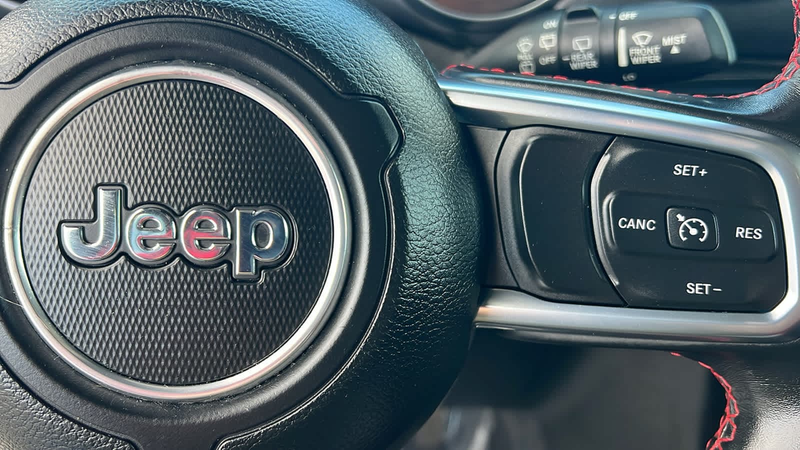 Thumbnail: 2020 Jeep Wrangler - 20