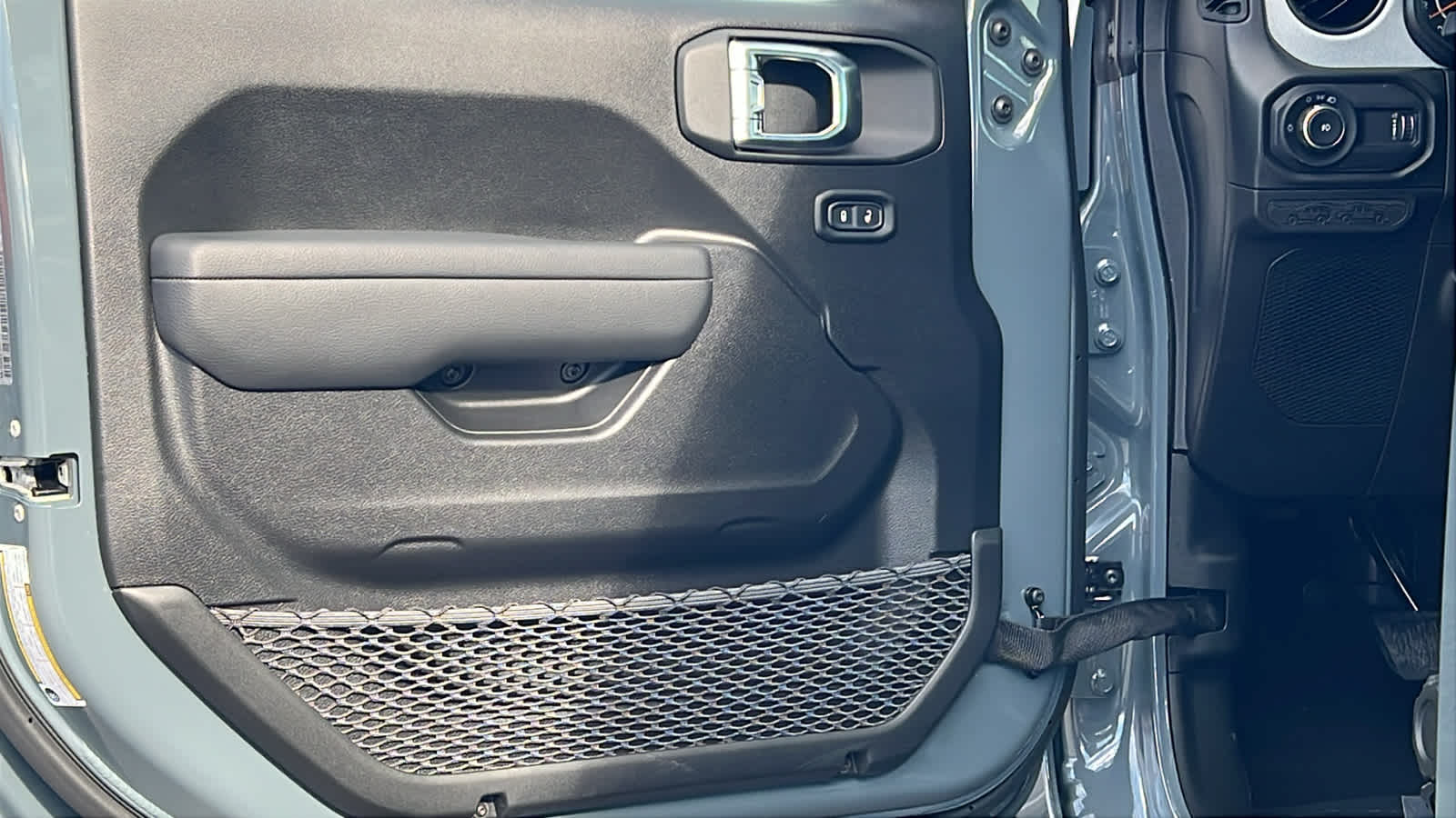 Thumbnail: 2026 Jeep Wrangler - 23