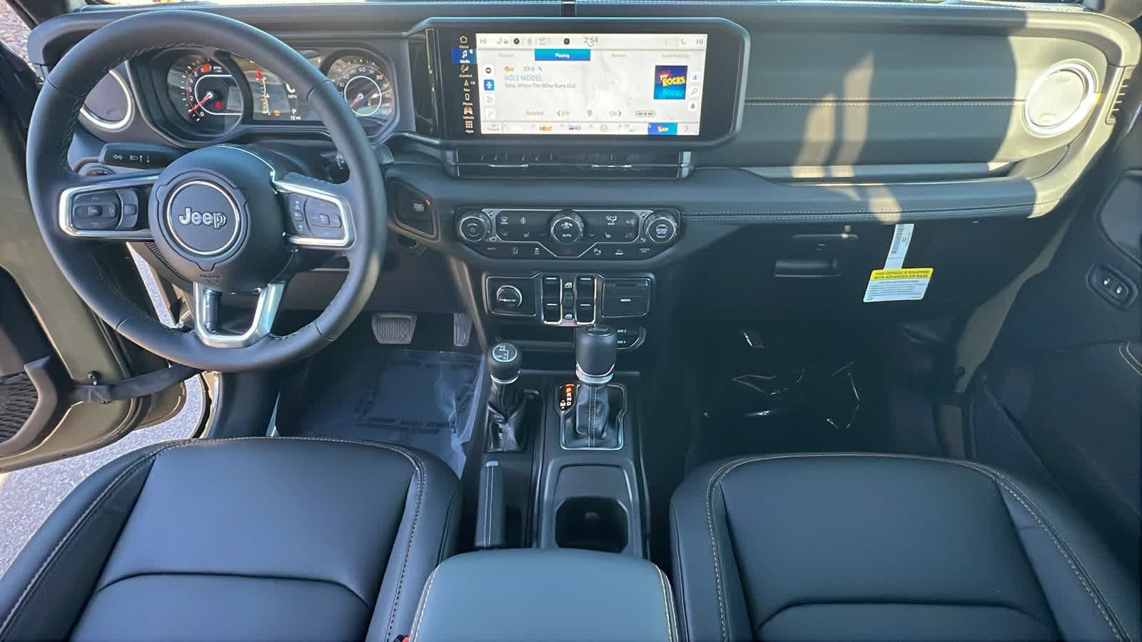 Thumbnail: 2026 Jeep Wrangler - 26