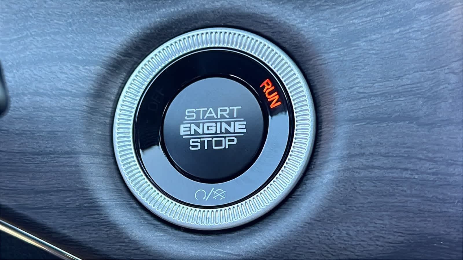 Thumbnail: 2025 Jeep Grand Cherokee - 17