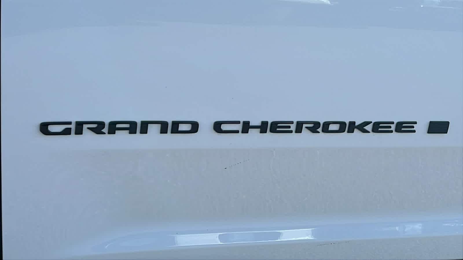 Thumbnail: 2026 Jeep Grand Cherokee - 28
