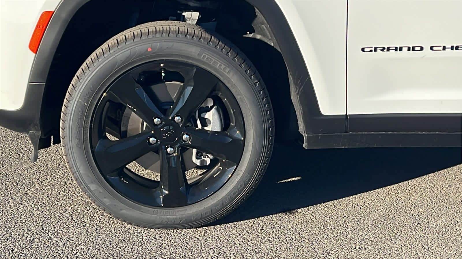 Thumbnail: 2026 Jeep Grand Cherokee L - 9