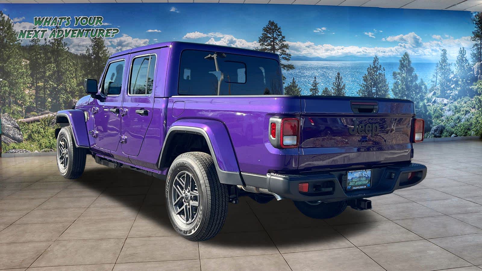 Thumbnail: 2026 Jeep Gladiator - 7