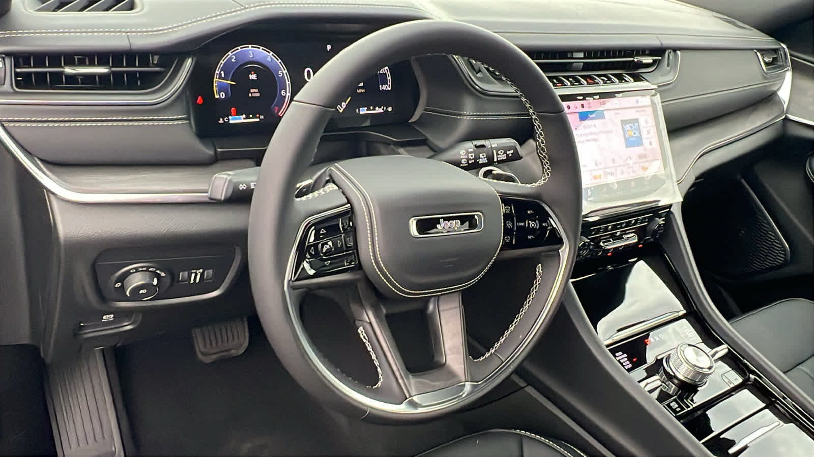 Thumbnail: 2025 Jeep Grand Cherokee L - 10