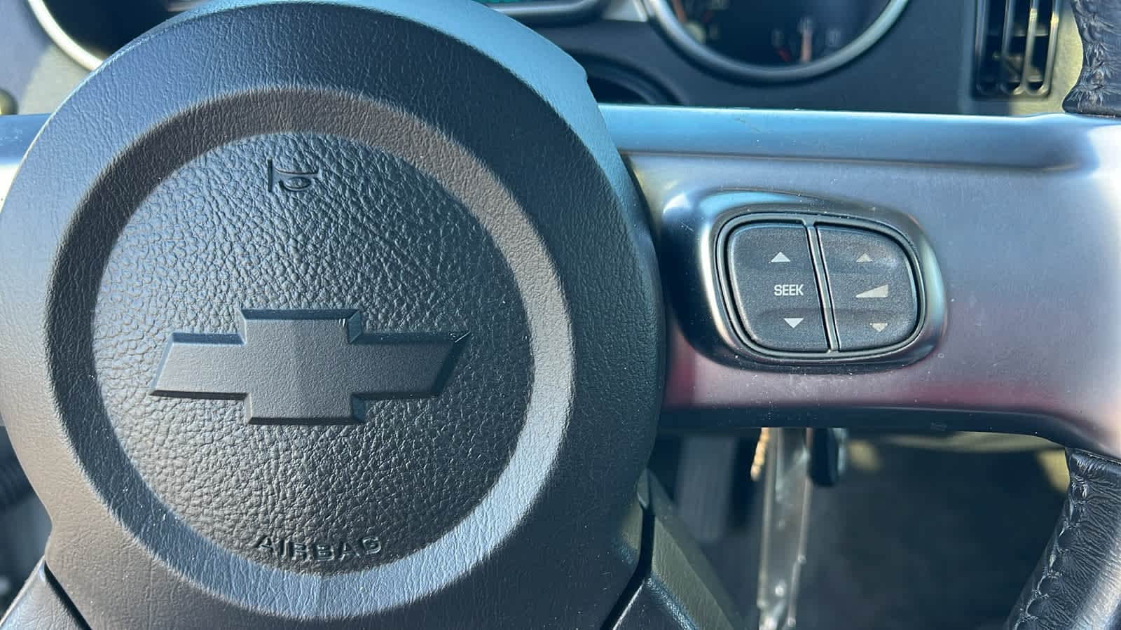 Thumbnail: 2005 Chevrolet SSR - 19