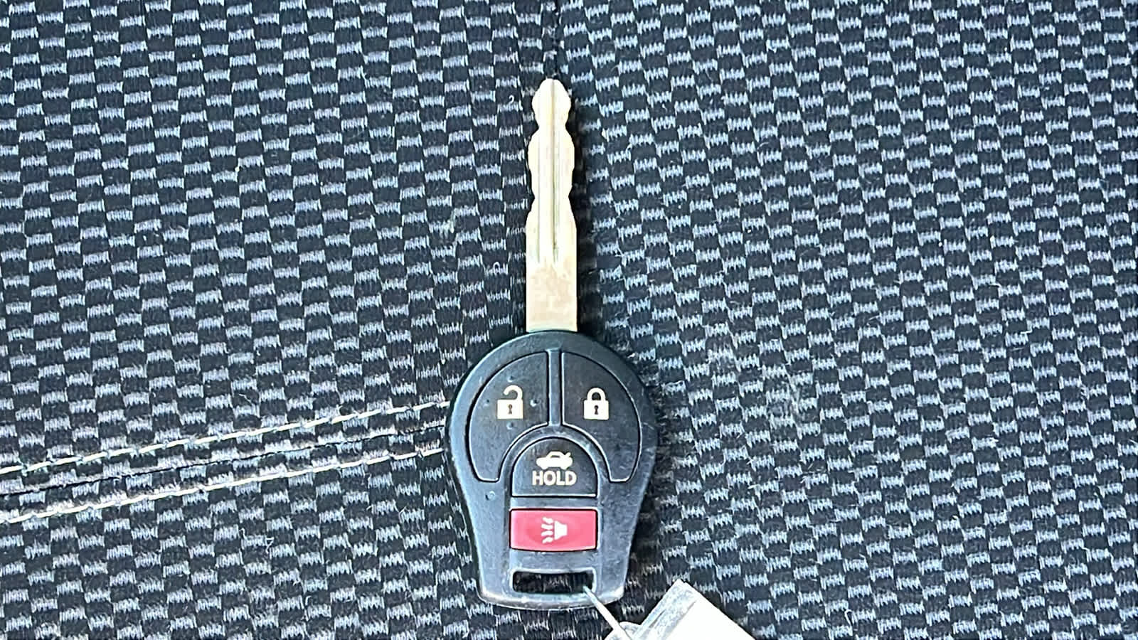 Thumbnail: 2017 Nissan Sentra - 28