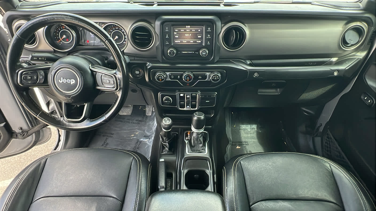 Thumbnail: 2020 Jeep Gladiator - 26