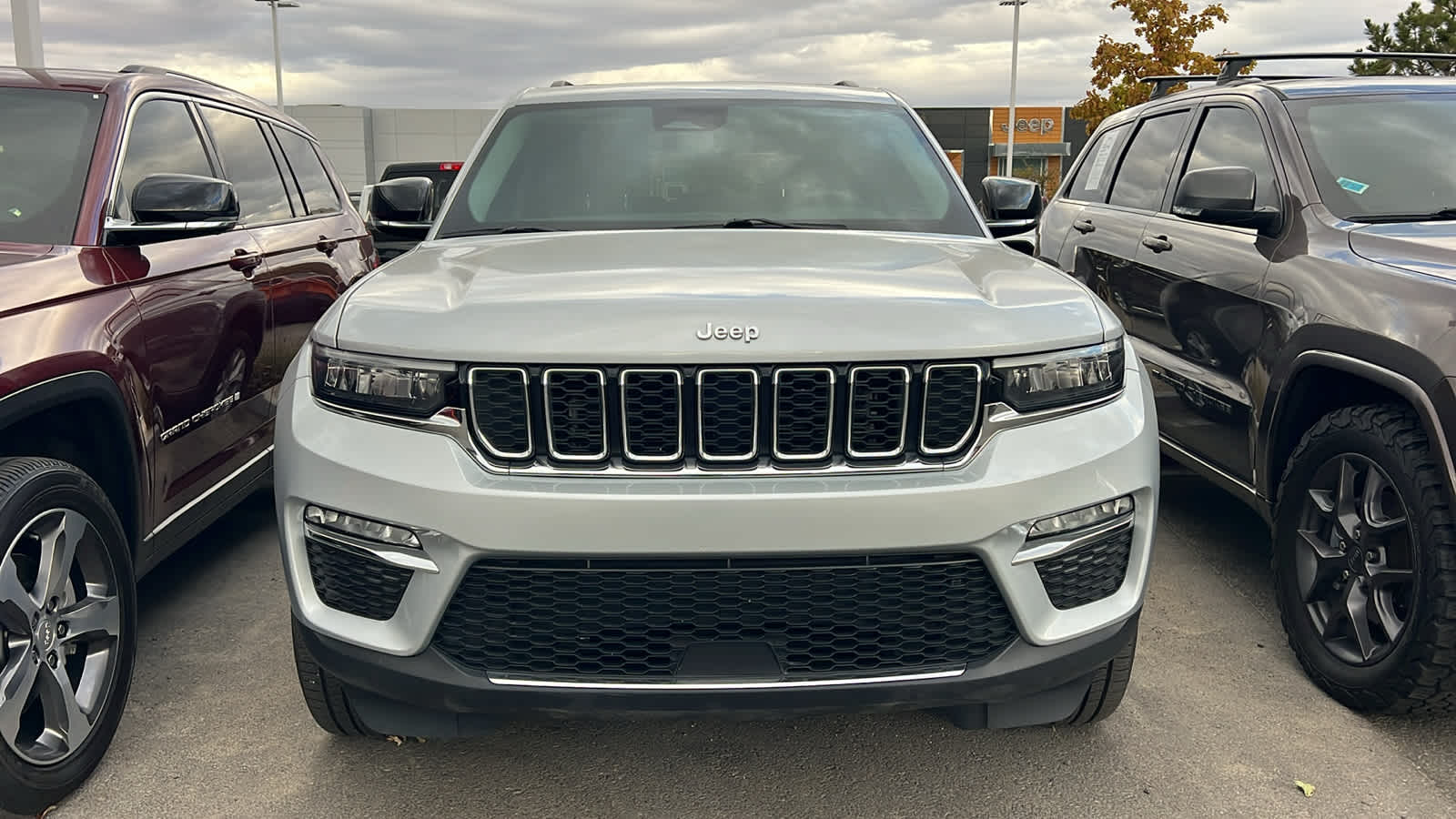 Used 2022 Jeep Grand Cherokee Limited SUV