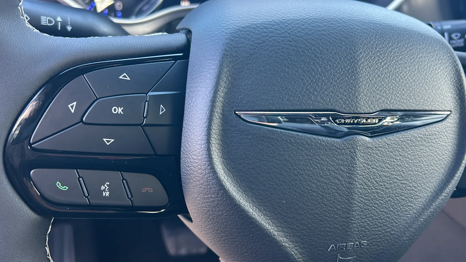 Thumbnail: 2026 Chrysler Pacifica - 19