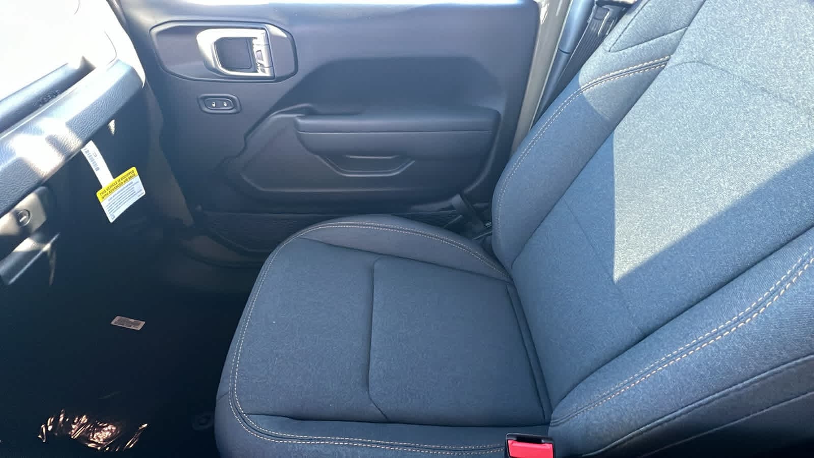 Thumbnail: 2026 Jeep Gladiator - 12