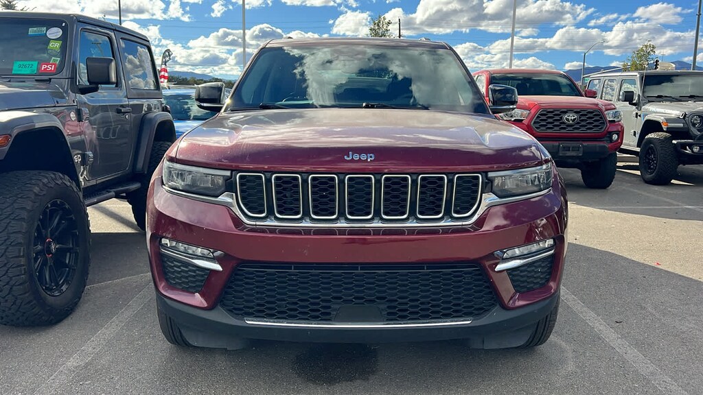 Used 2023 Jeep Grand Cherokee Limited SUV