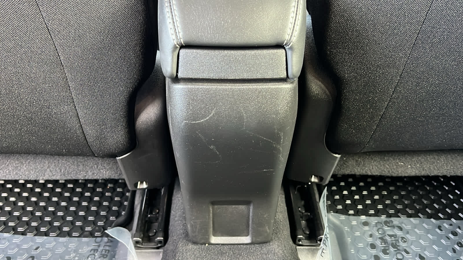 Thumbnail: 2022 Jeep Renegade - 25