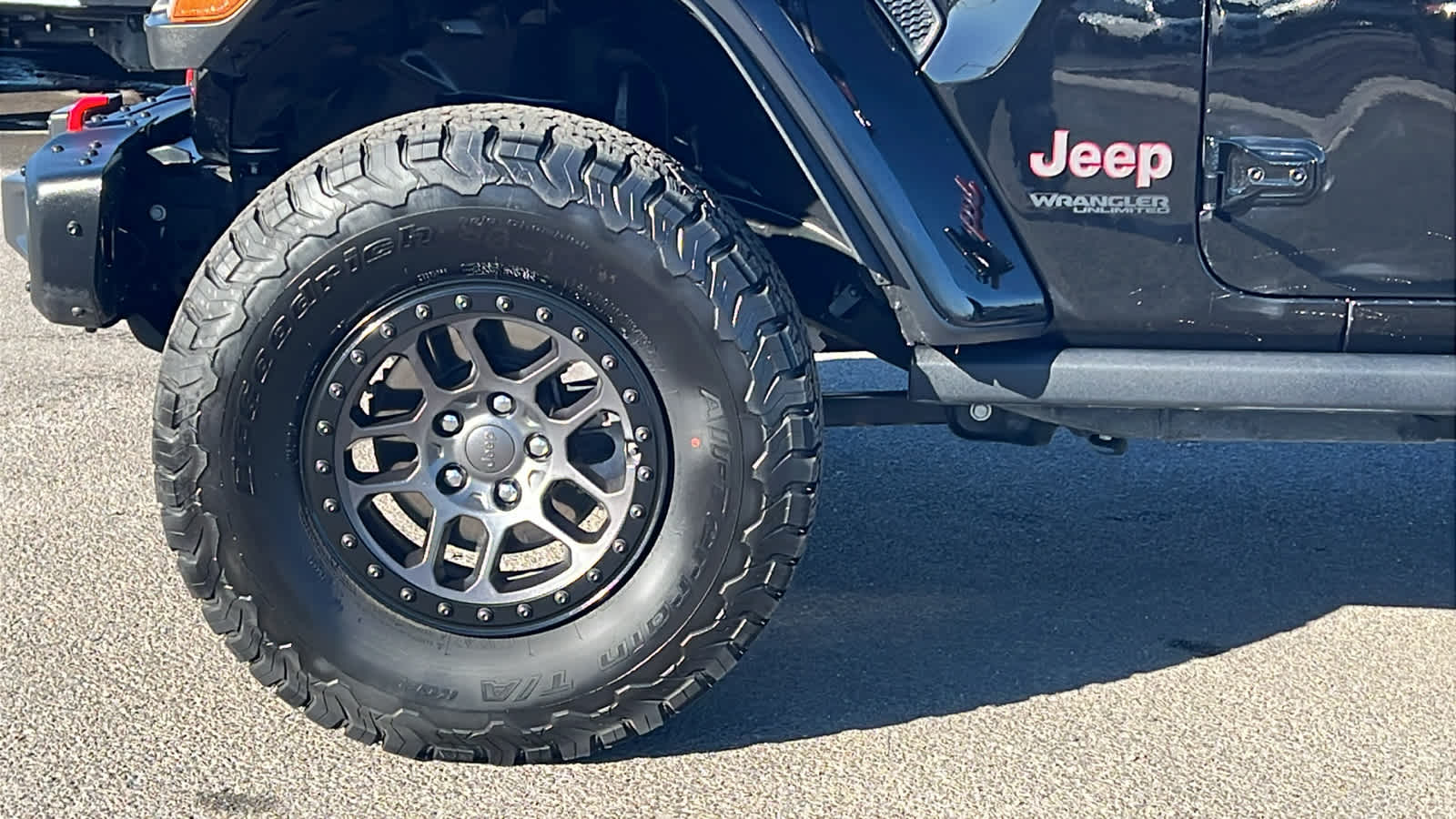 Thumbnail: 2021 Jeep Wrangler - 9
