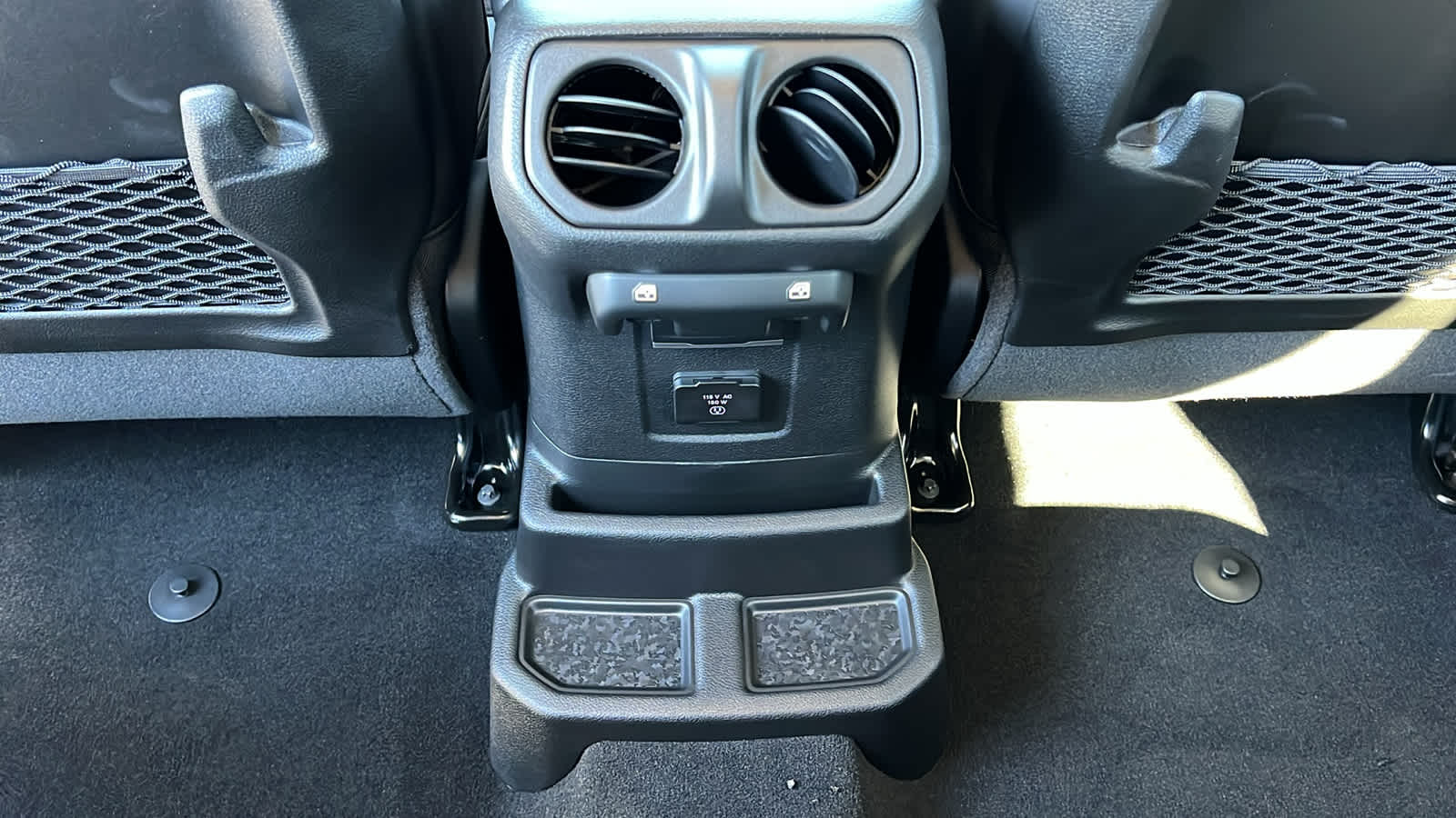 Thumbnail: 2026 Jeep Wrangler - 25