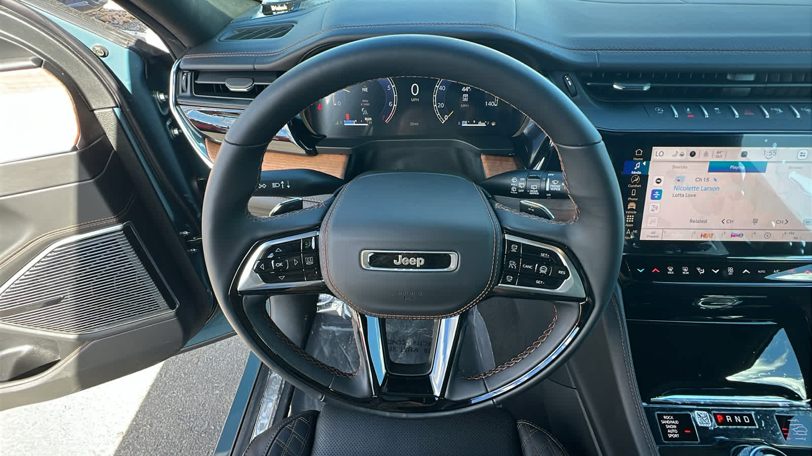 Thumbnail: 2026 Jeep Grand Cherokee L - 18