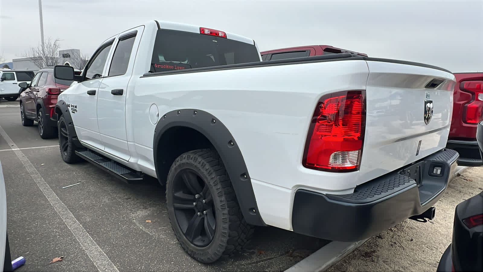 Thumbnail: 2019 RAM 1500 Classic - 6