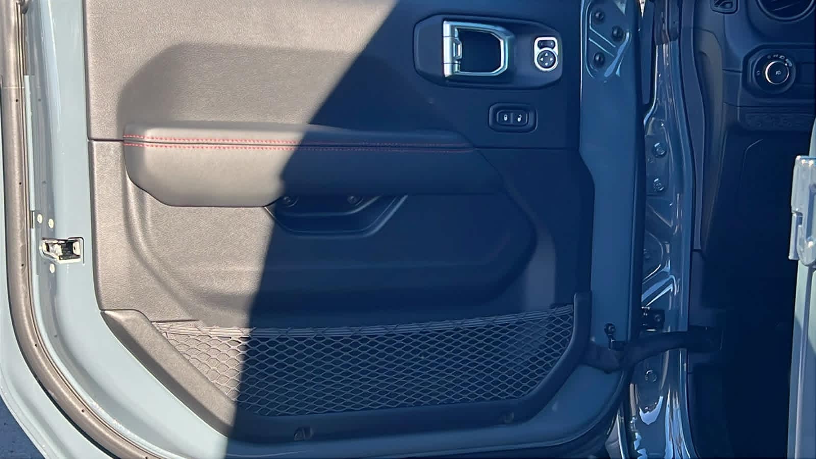 Thumbnail: 2026 Jeep Wrangler - 23