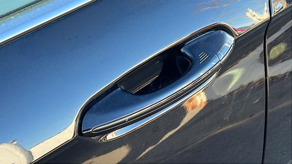 Used 2023 Ford Edge SEL SUV