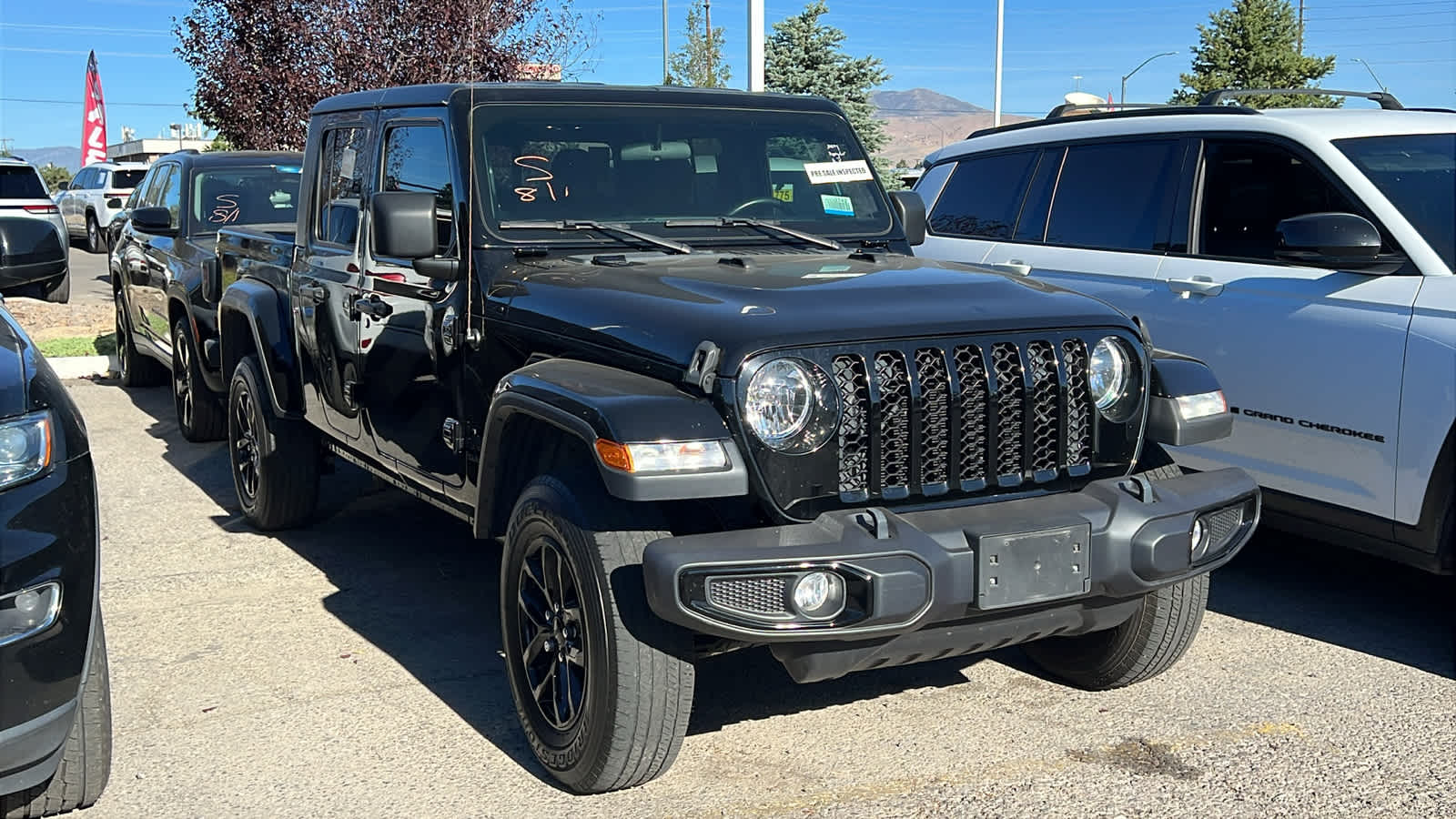 Thumbnail: 2022 Jeep Gladiator - 3
