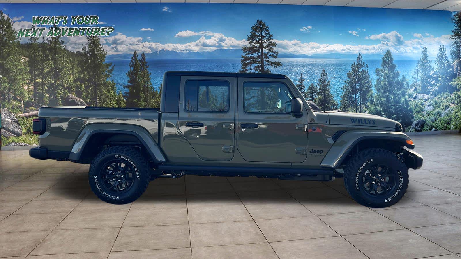 Thumbnail: 2026 Jeep Gladiator - 4