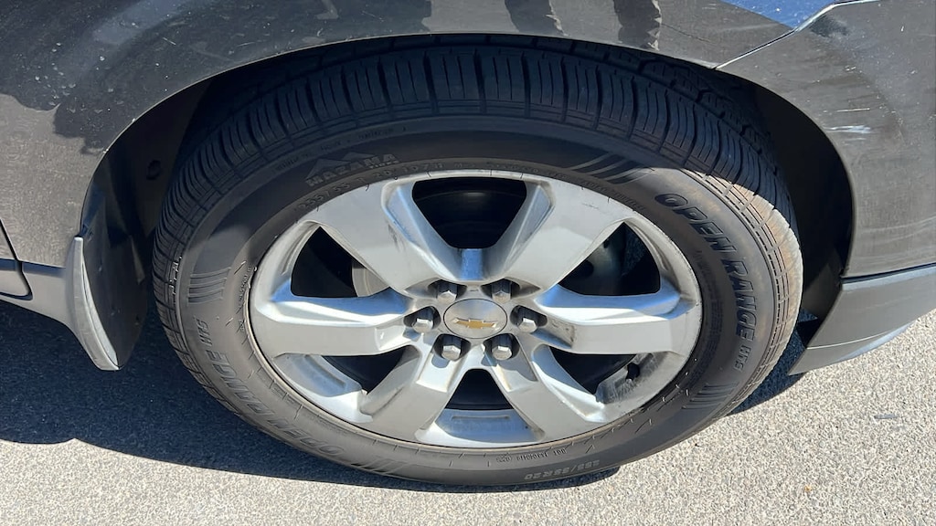 Used 2017 Chevrolet Traverse LT SUV