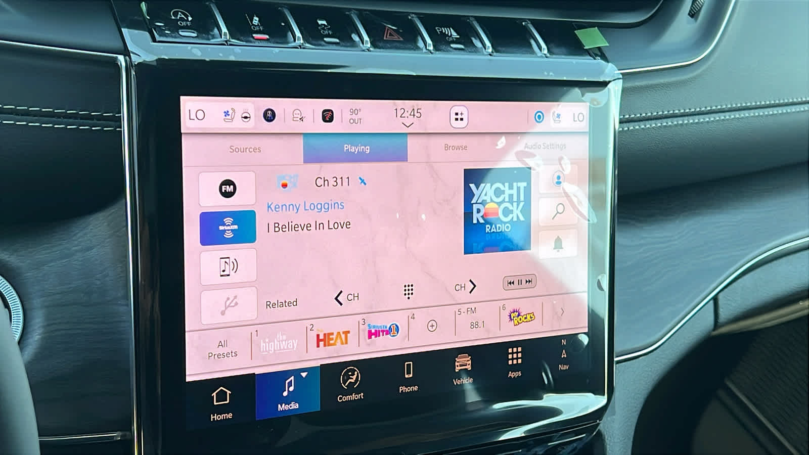 Thumbnail: 2025 Jeep Grand Cherokee - 15