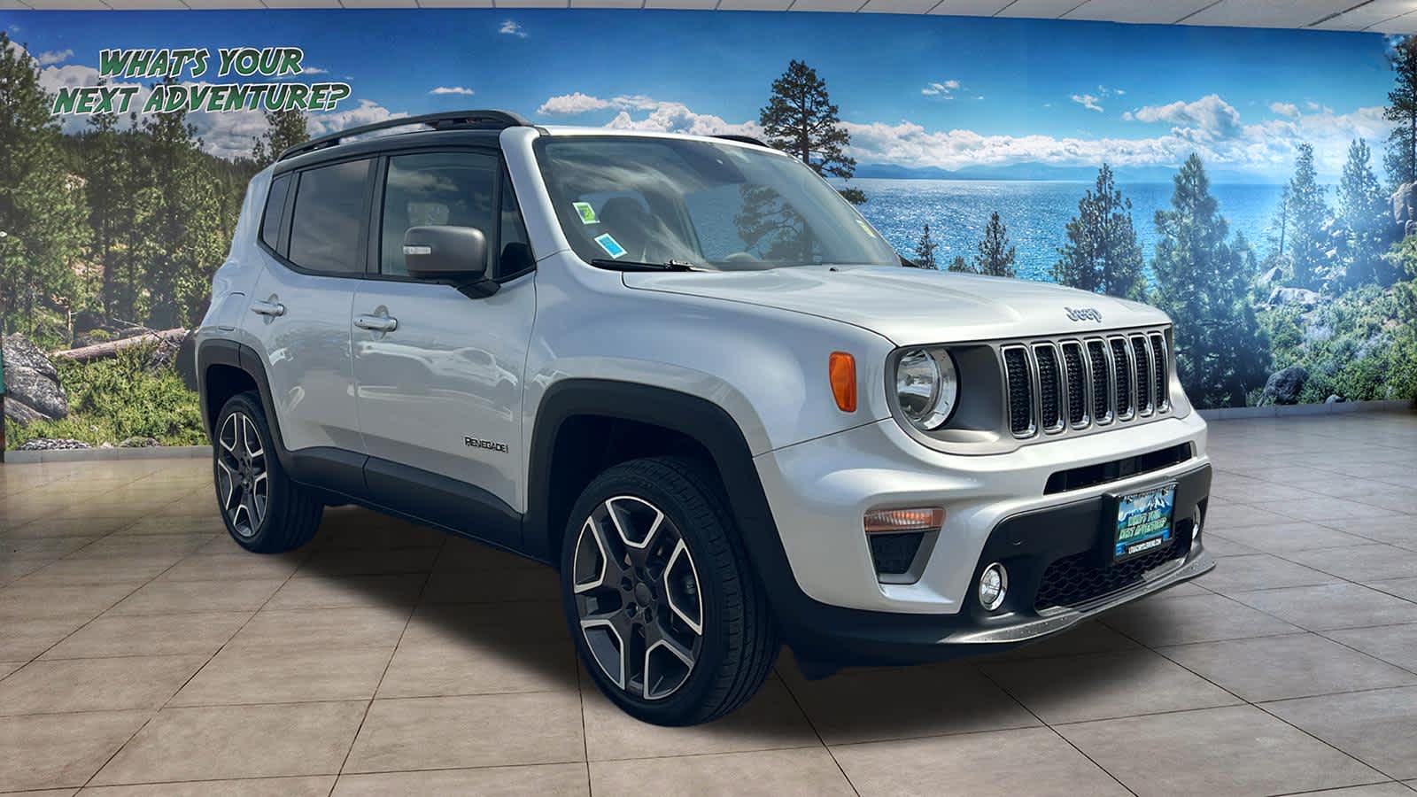 Thumbnail: 2019 Jeep Renegade - 3