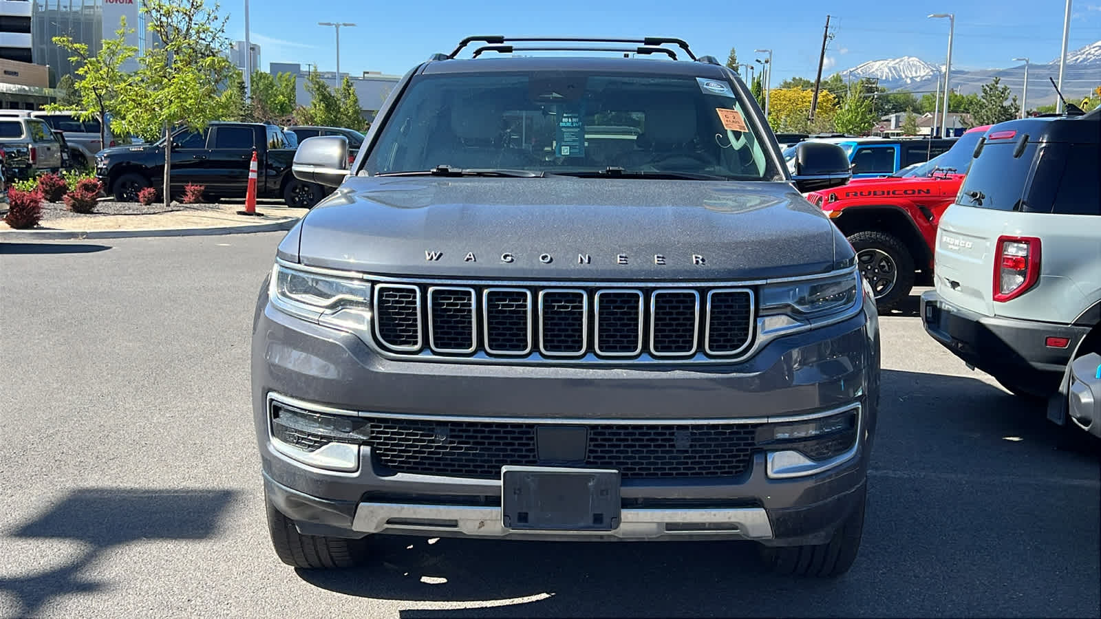 Used 2022 Jeep Wagoneer Series III with VIN 1C4SJVDT4NS127594 for sale in Reno, NV