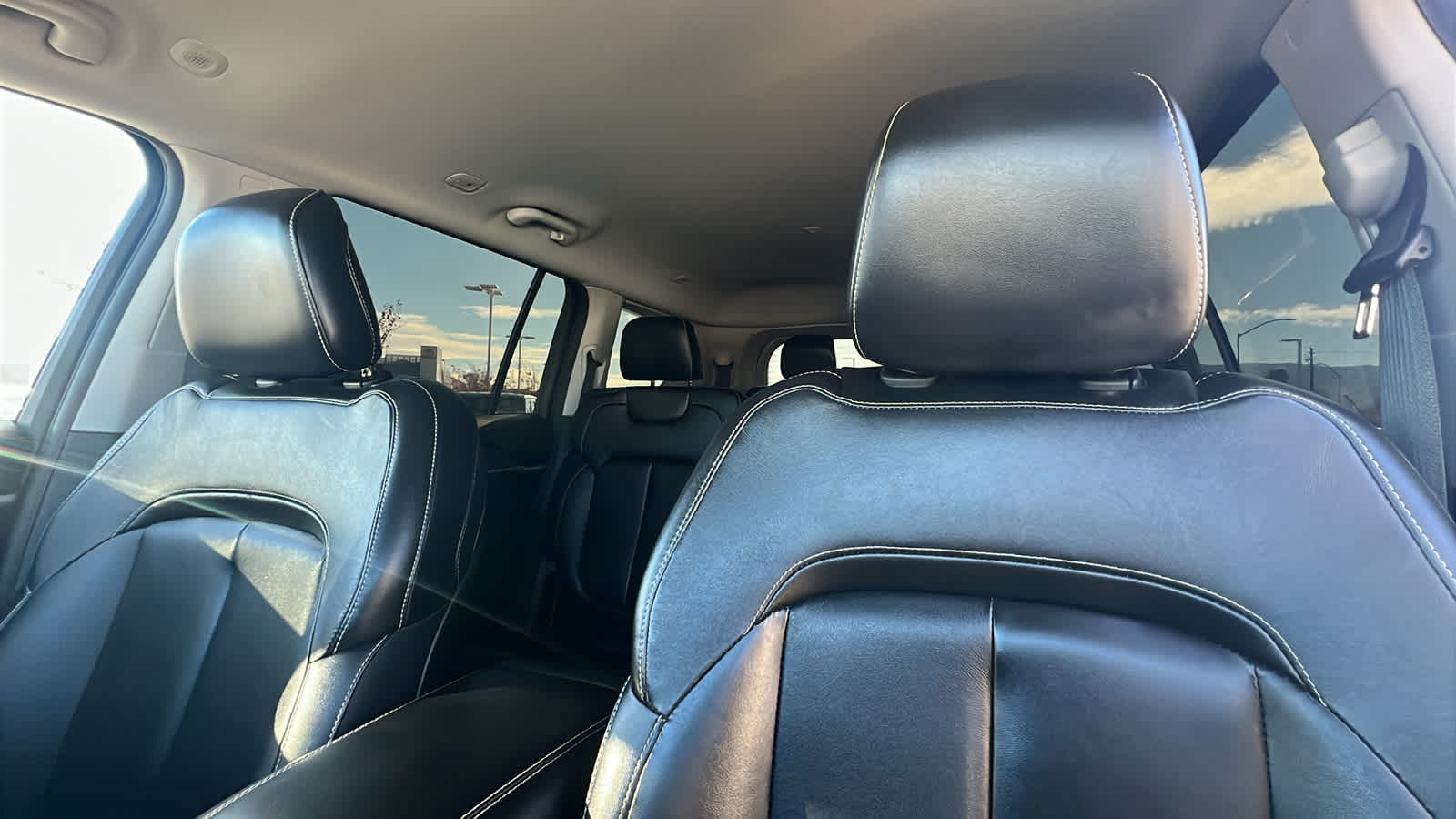 Thumbnail: 2022 Jeep Grand Cherokee - 11