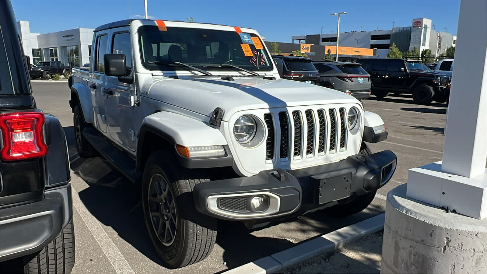 Thumbnail: 2021 Jeep Gladiator - 2