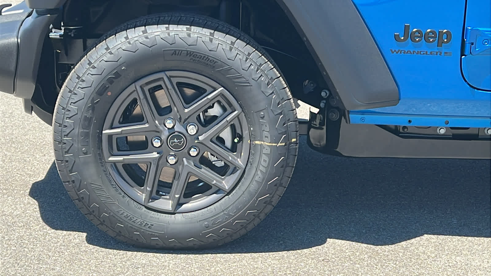 Thumbnail: 2026 Jeep Wrangler - 9