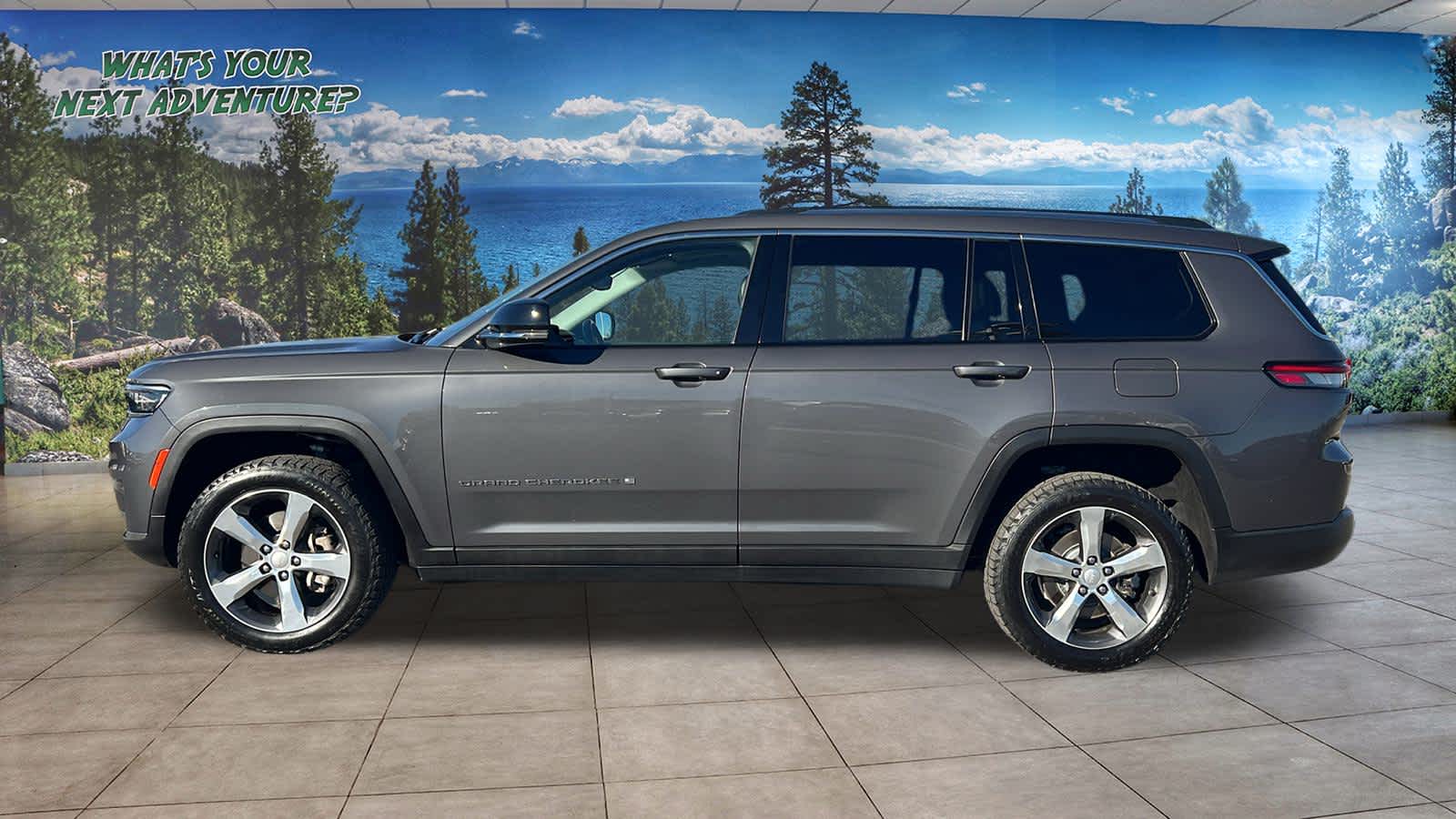 Thumbnail: 2021 Jeep Grand Cherokee L - 8