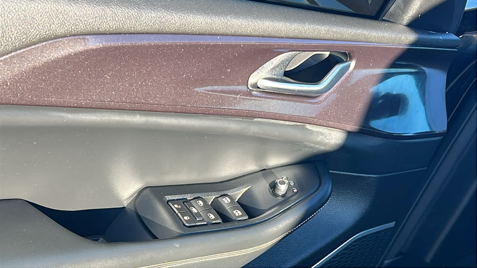 Thumbnail: 2022 Jeep Grand Cherokee - 22