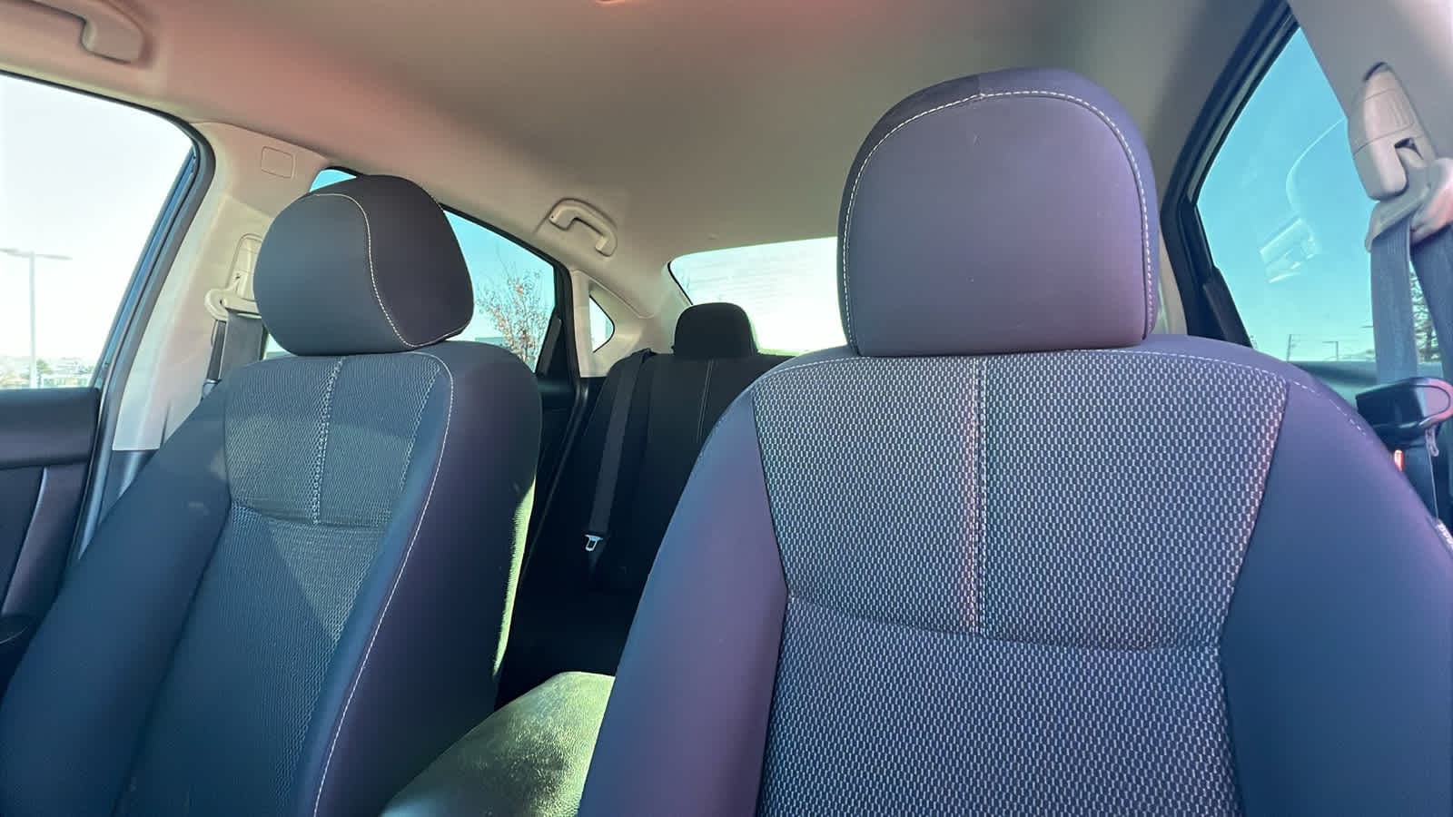 Thumbnail: 2017 Nissan Sentra - 11