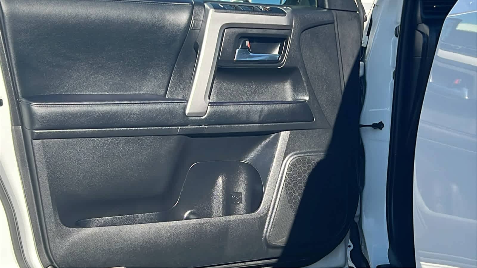 Thumbnail: 2021 Toyota 4Runner - 23