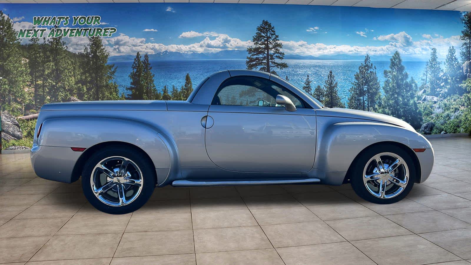 Thumbnail: 2005 Chevrolet SSR - 4