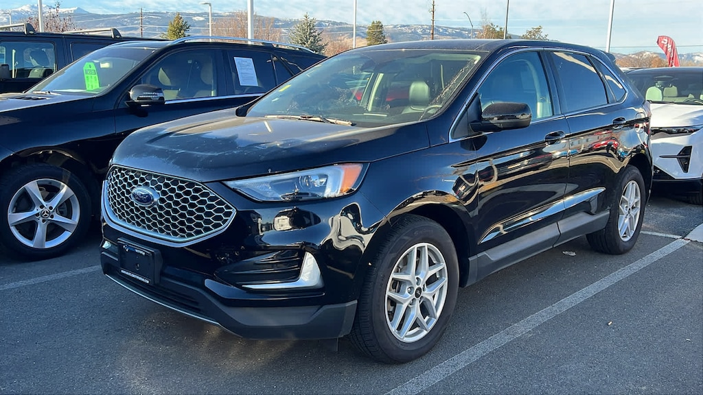 Used 2023 Ford Edge SEL SUV