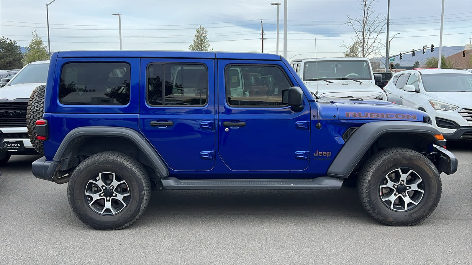 Thumbnail: 2020 Jeep Wrangler - 6