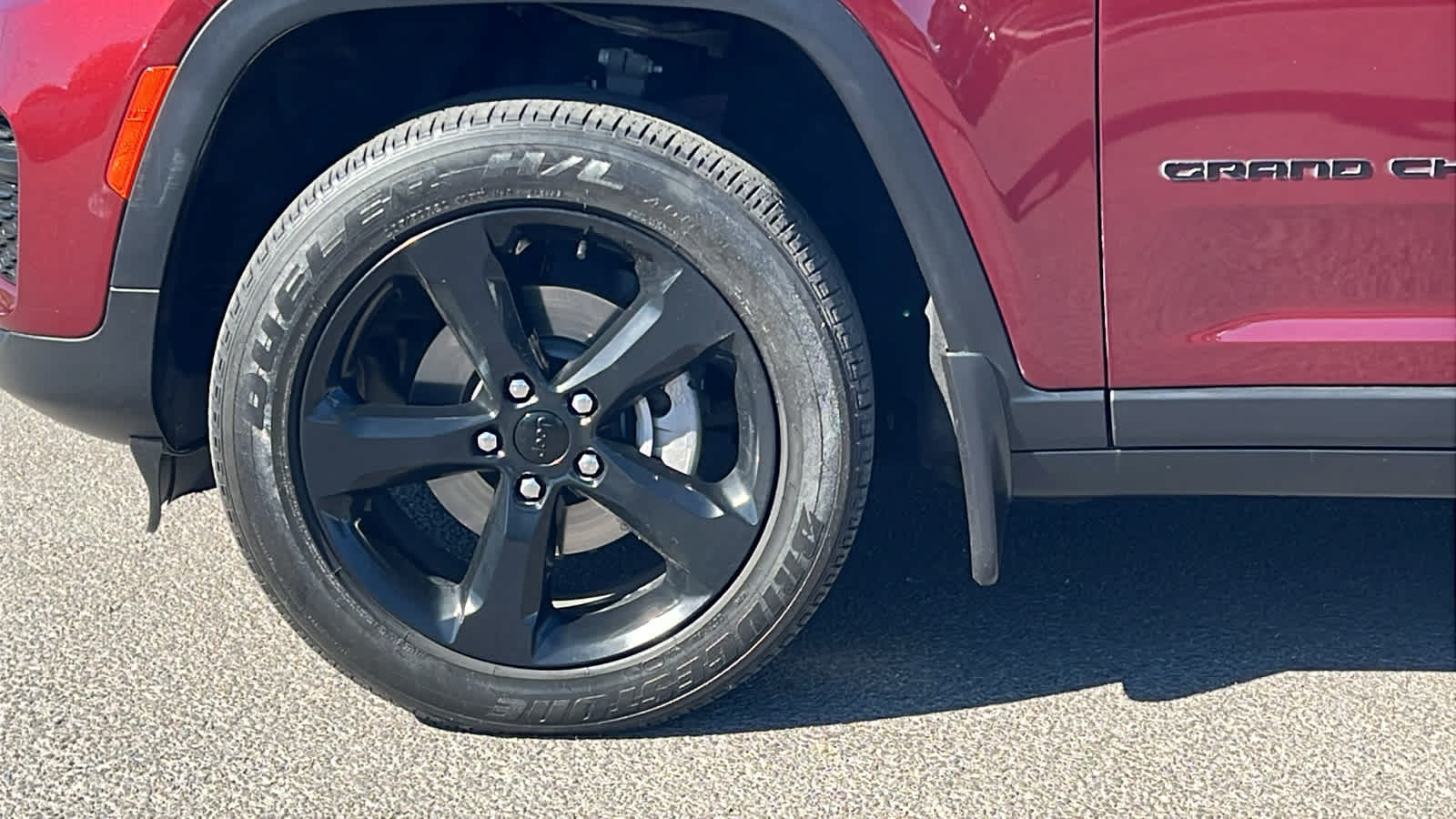 Thumbnail: 2023 Jeep Grand Cherokee - 9