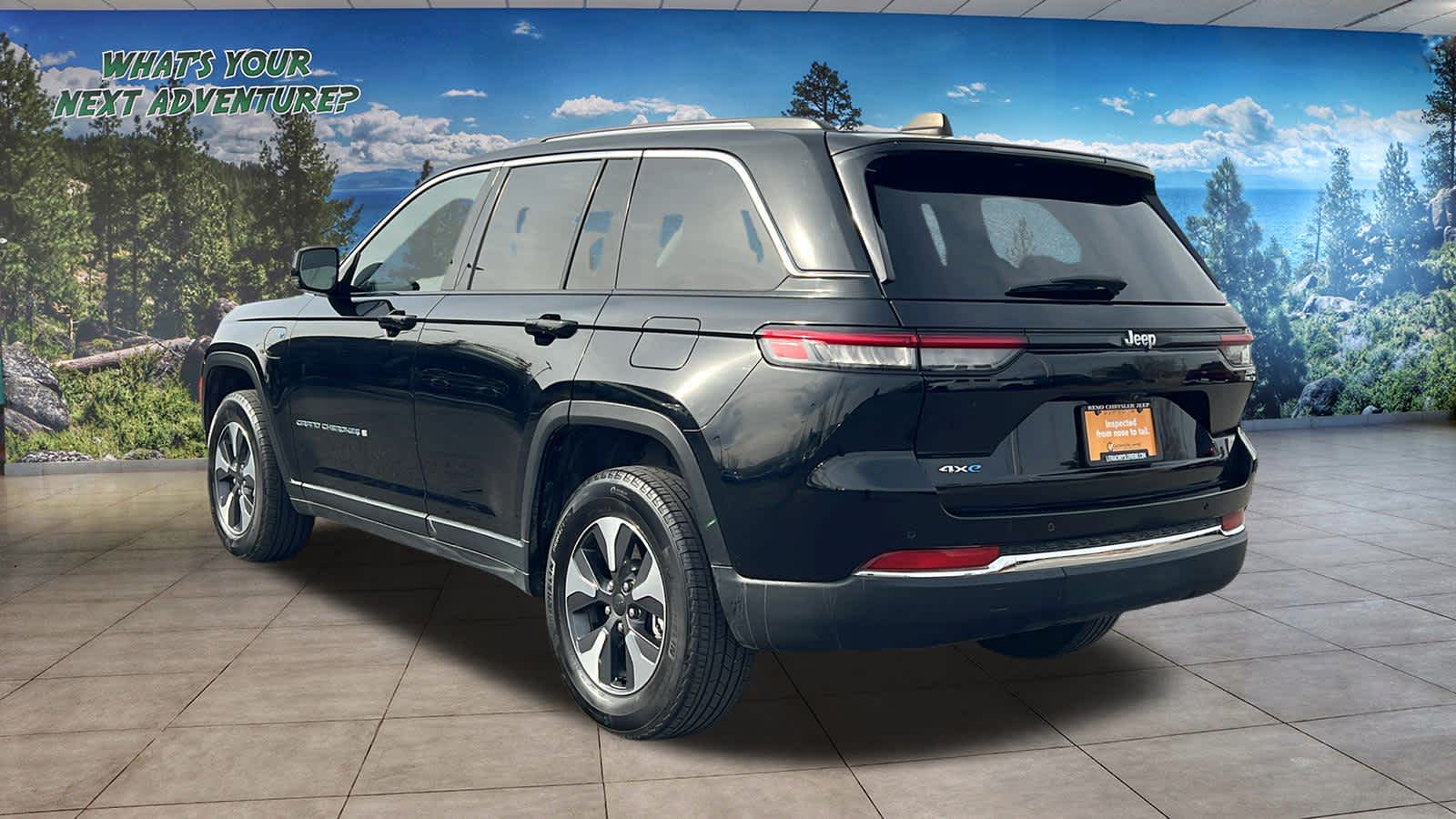 Thumbnail: 2022 Jeep Grand Cherokee - 7