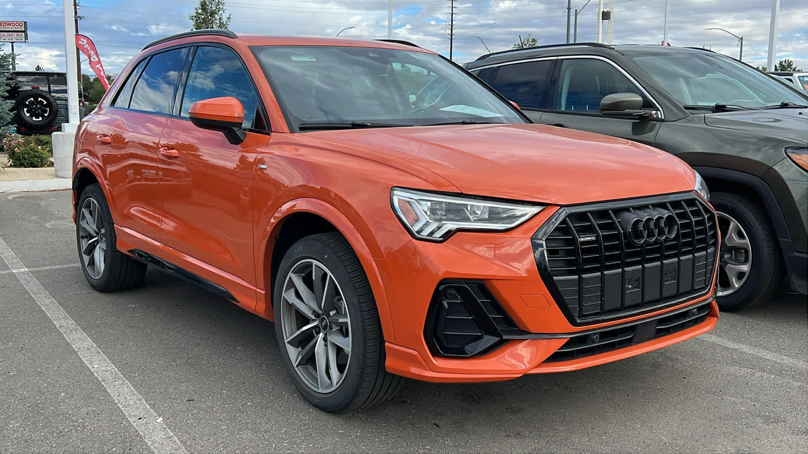 Thumbnail: 2021 Audi Q3 - 3