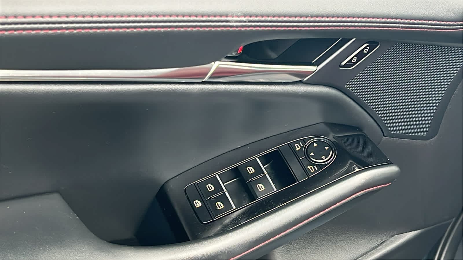 Thumbnail: 2025 Mazda Mazda3 - 22