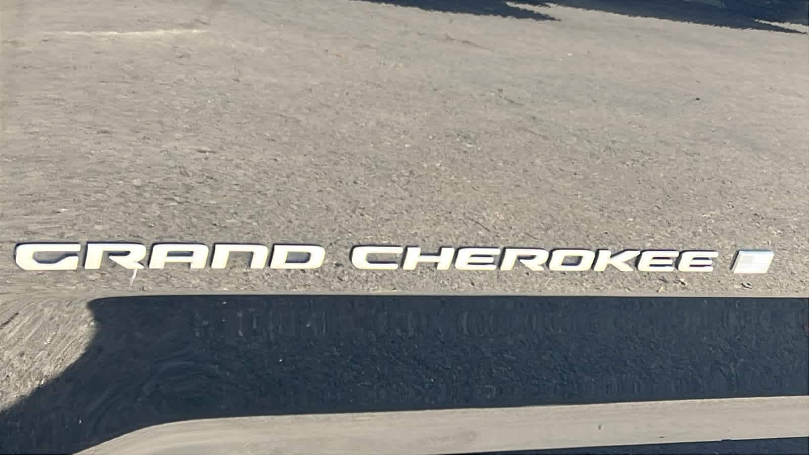 Thumbnail: 2021 Jeep Grand Cherokee L - 28