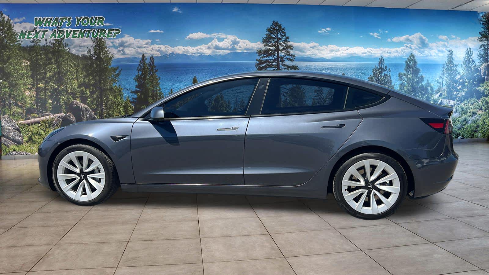 Thumbnail: 2023 Tesla Model 3 - 8
