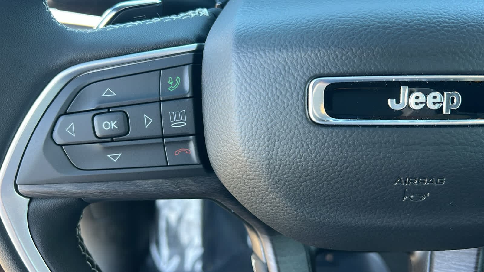 Thumbnail: 2026 Jeep Grand Cherokee - 19