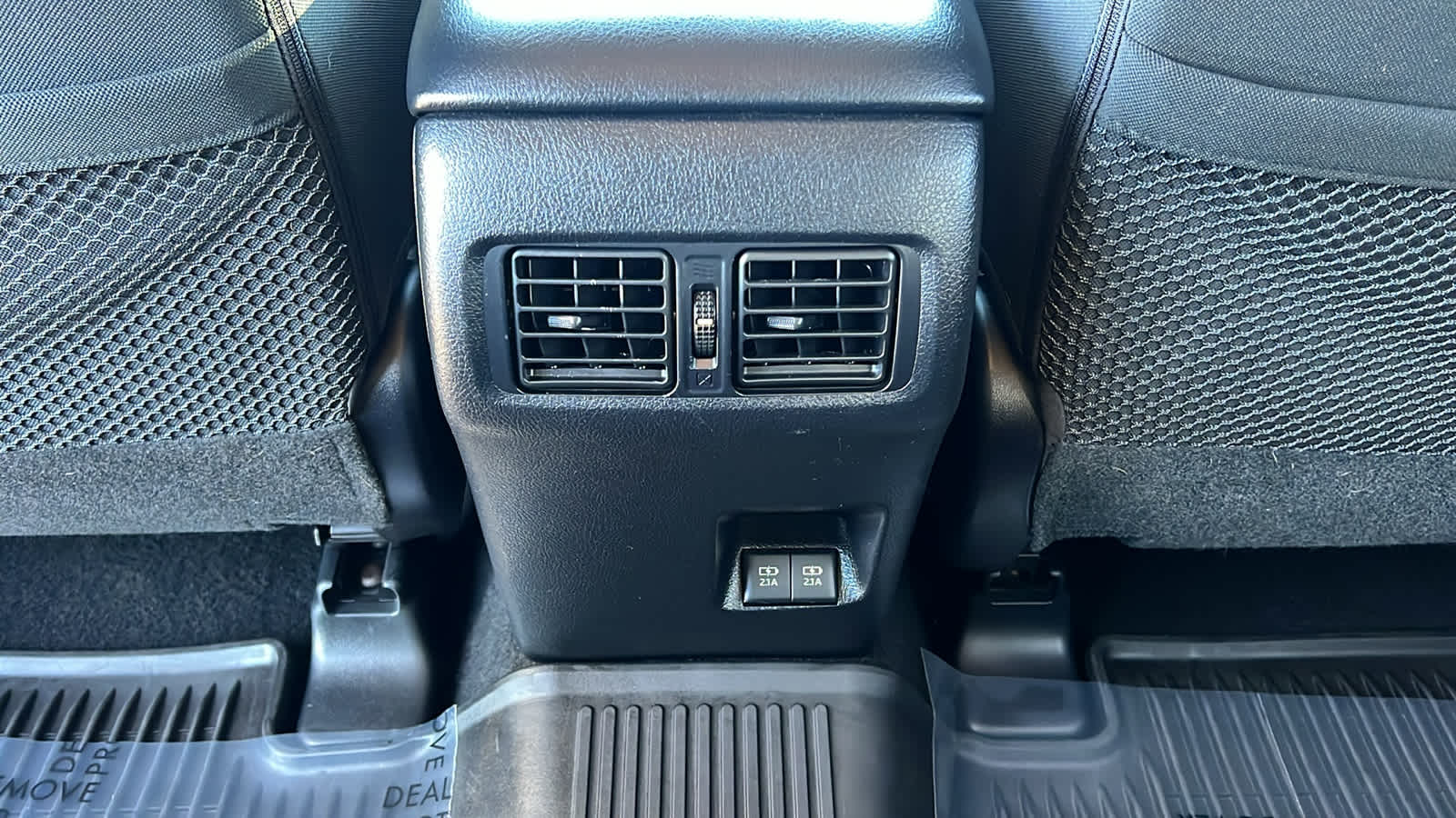 Thumbnail: 2021 Toyota 4Runner - 25