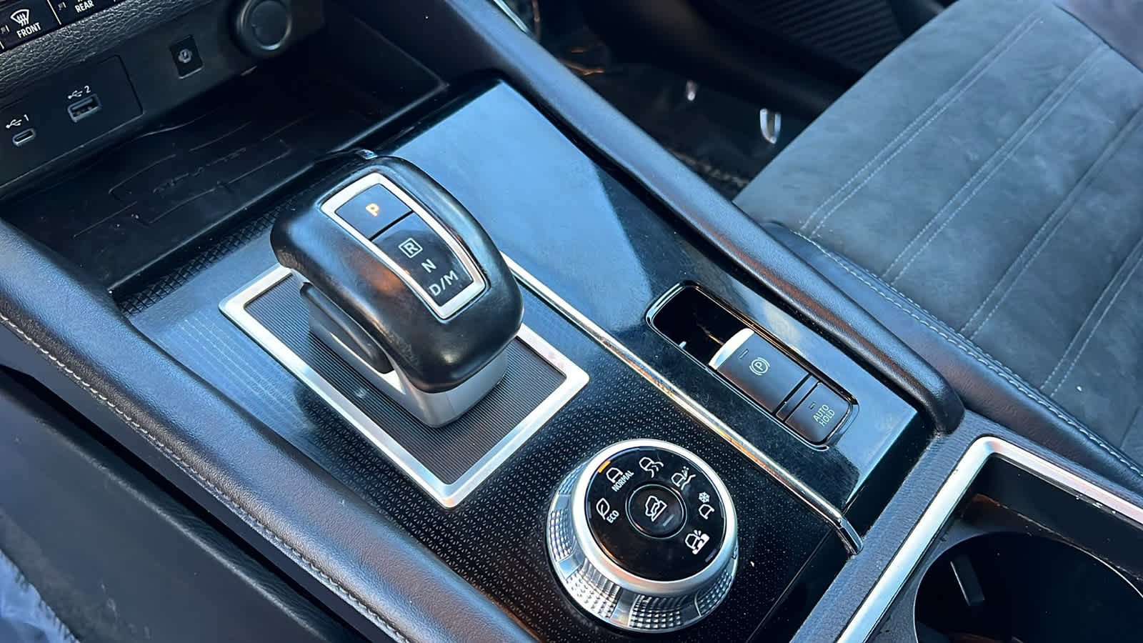 Thumbnail: 2022 Mitsubishi Outlander - 13