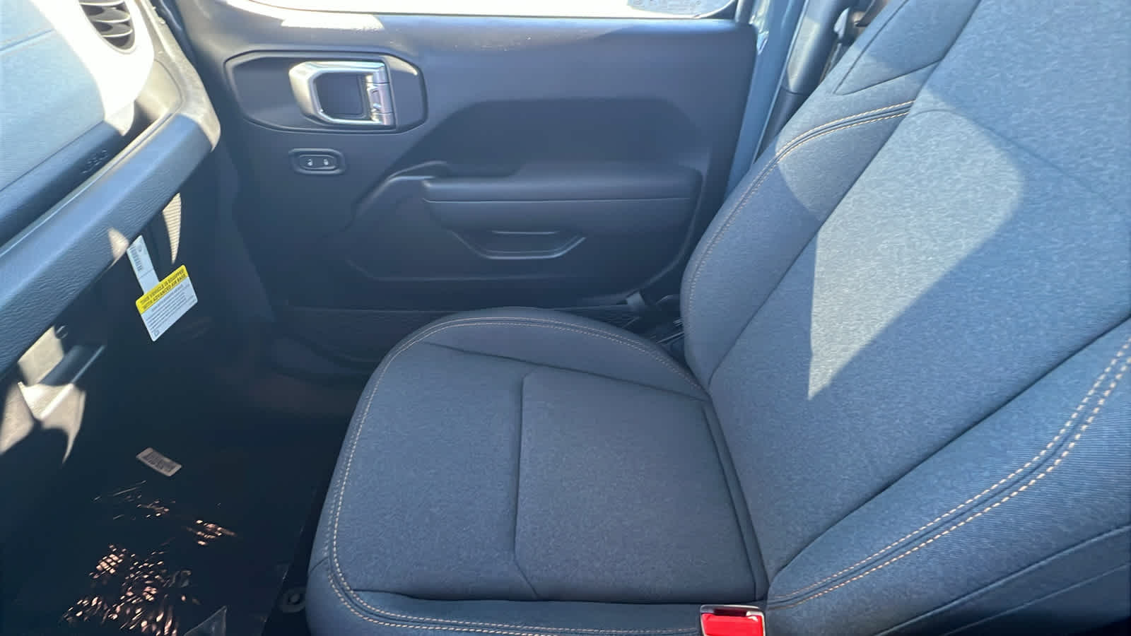 Thumbnail: 2026 Jeep Gladiator - 12