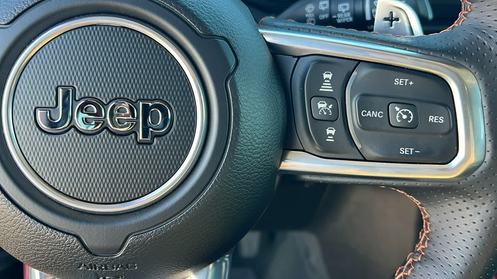 Thumbnail: 2023 Jeep Wrangler - 20