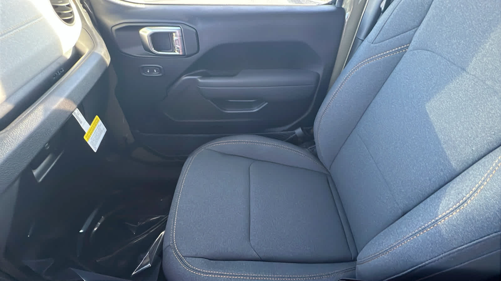 Thumbnail: 2026 Jeep Gladiator - 12